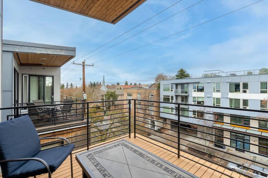 West Seattle'S Modern Townhome المظهر الخارجي الصورة