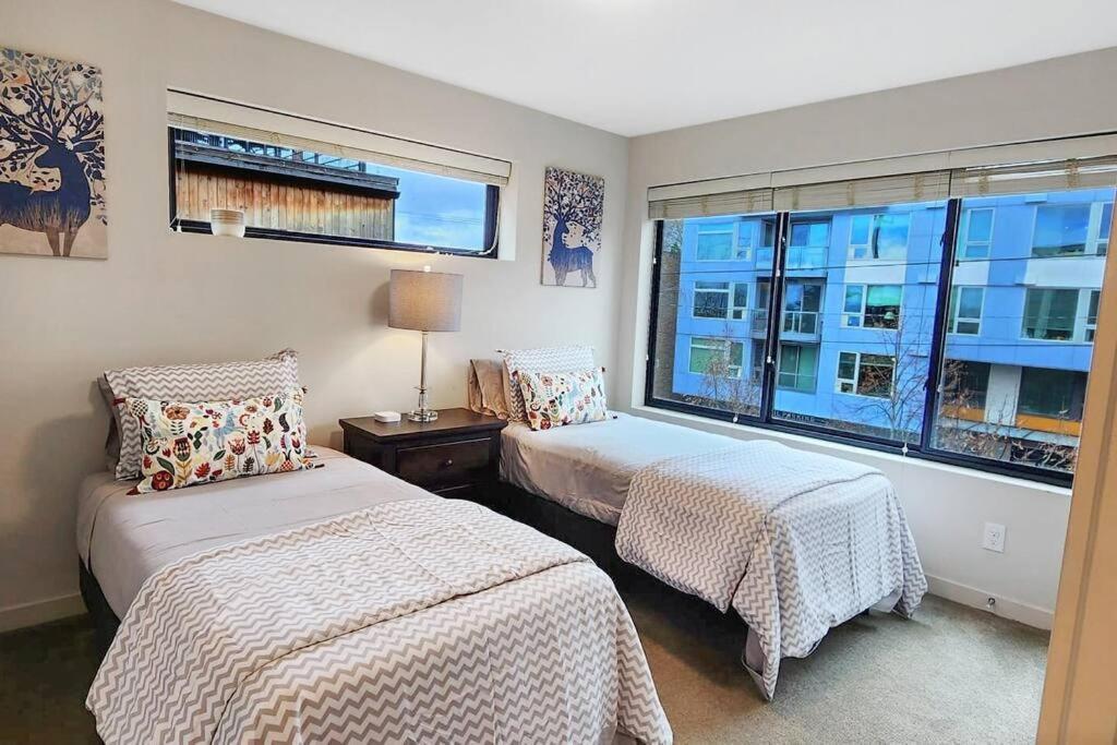 West Seattle'S Modern Townhome المظهر الخارجي الصورة
